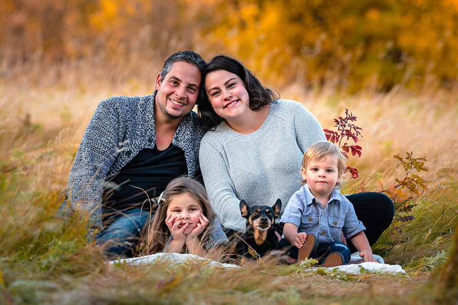 Fall family in St. Albert